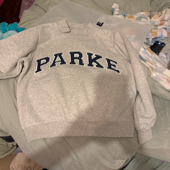 Parke small/med Light Gray Sweatshirt with Navy Accents NEW Authentic - Picture 4 of 10